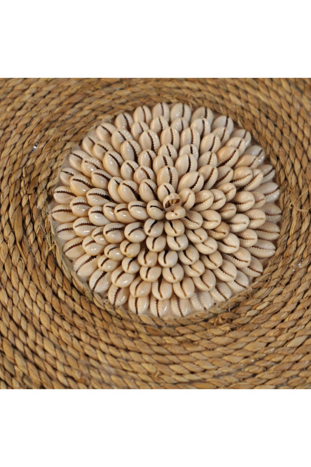   Round Woven Wall Decor | Oroa.com