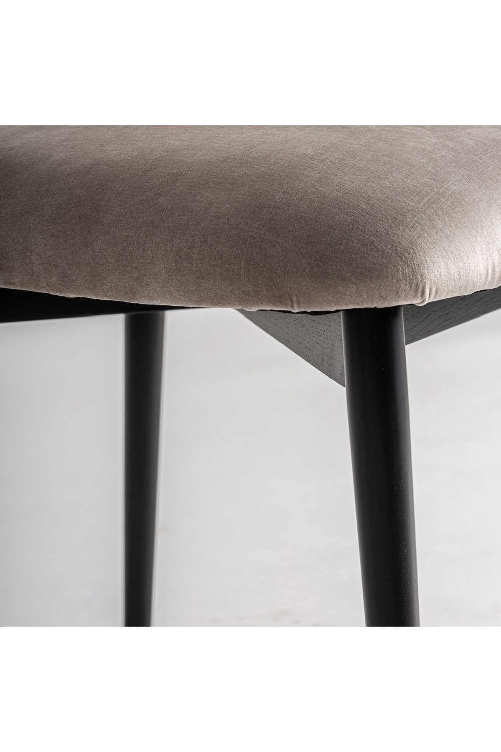   Maple Wood Padded Dining Chair | Oroa.com