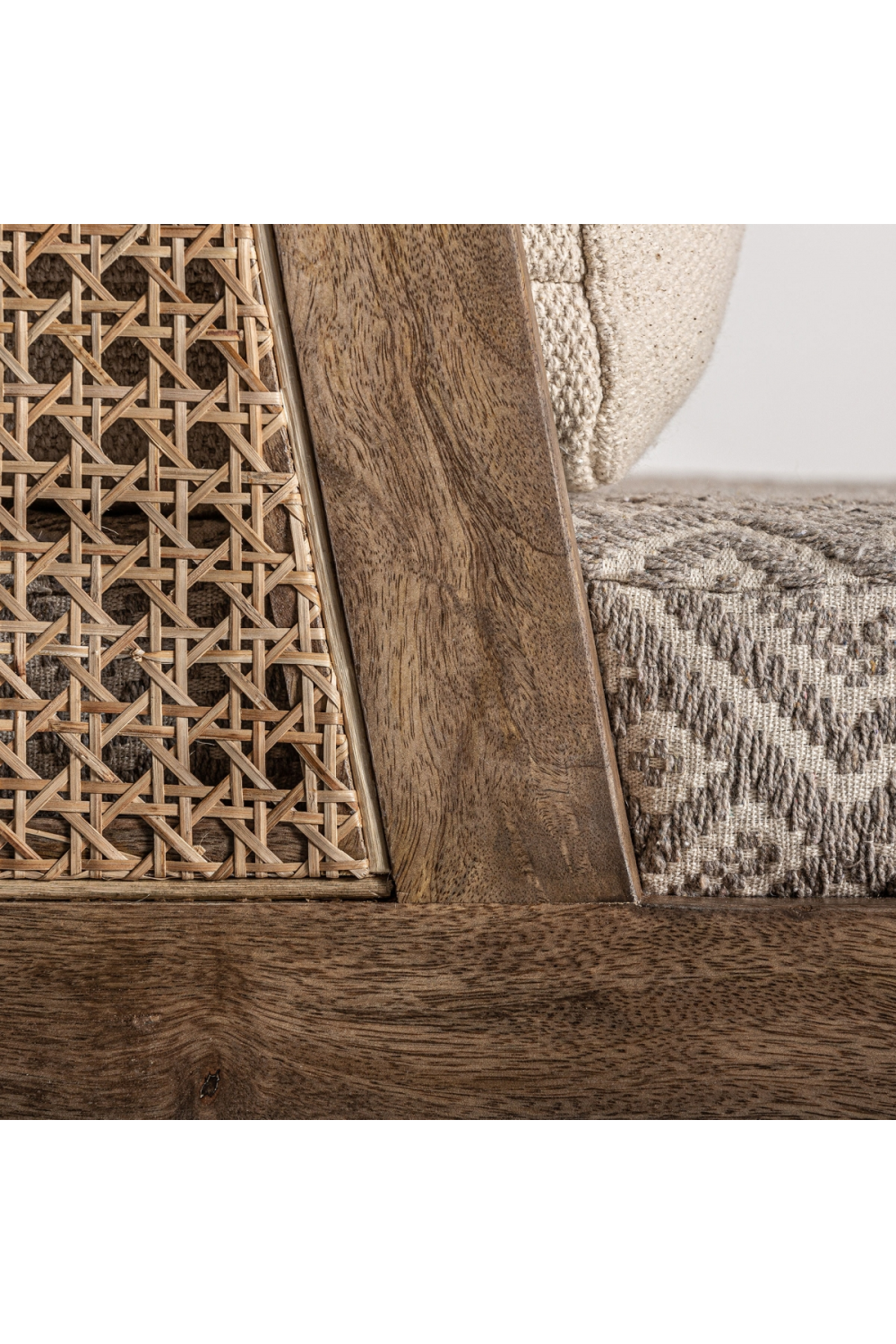   Birch Wood Lounge Chair | Oroa.com