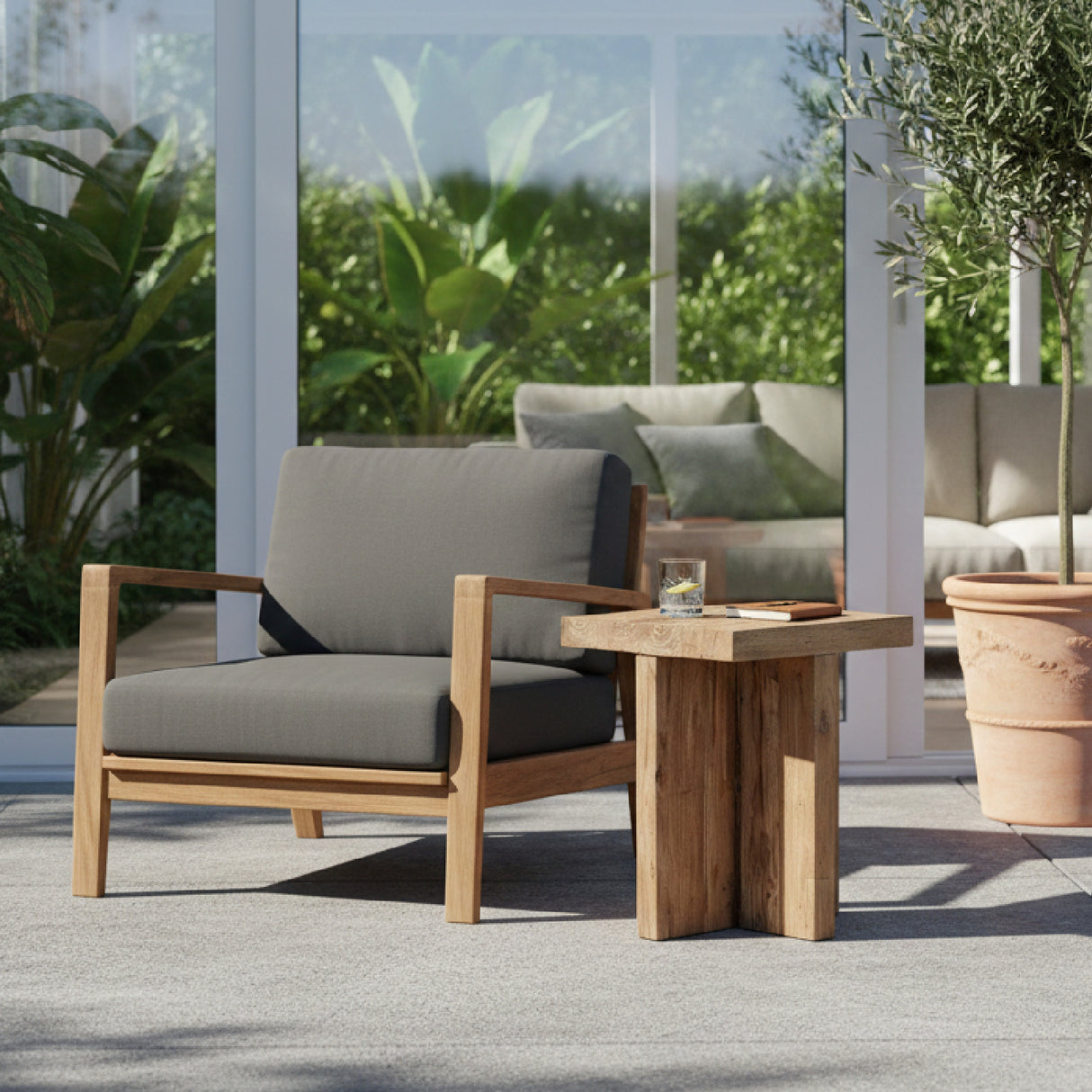   Natural Teak Outdoor Side Table | Oroa.com