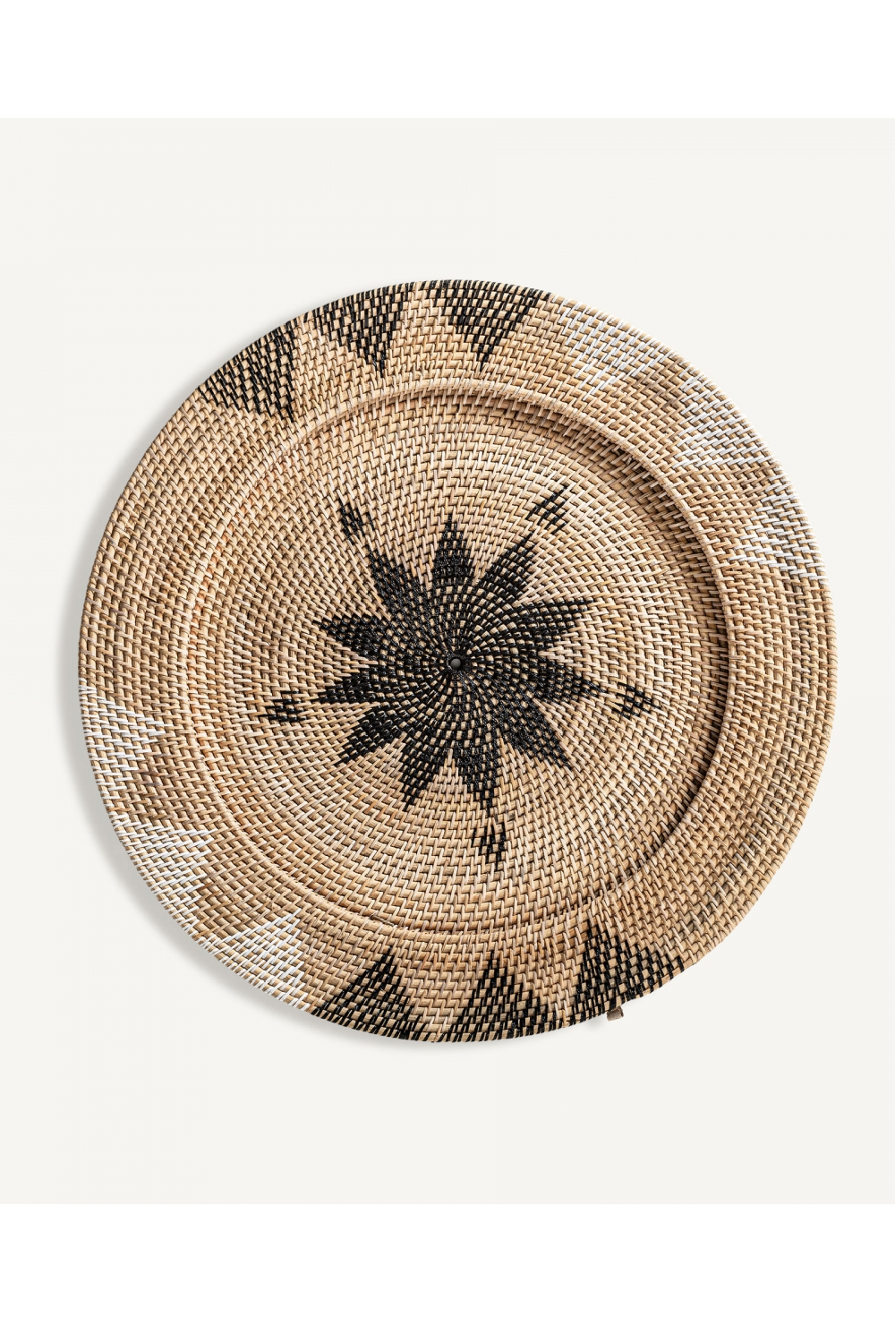   Floral Rattan Decorative Plate | Oroa.com