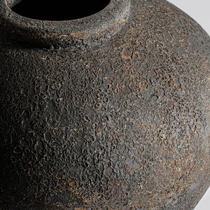   Black Terracotta Antique Vase | Oroa.com