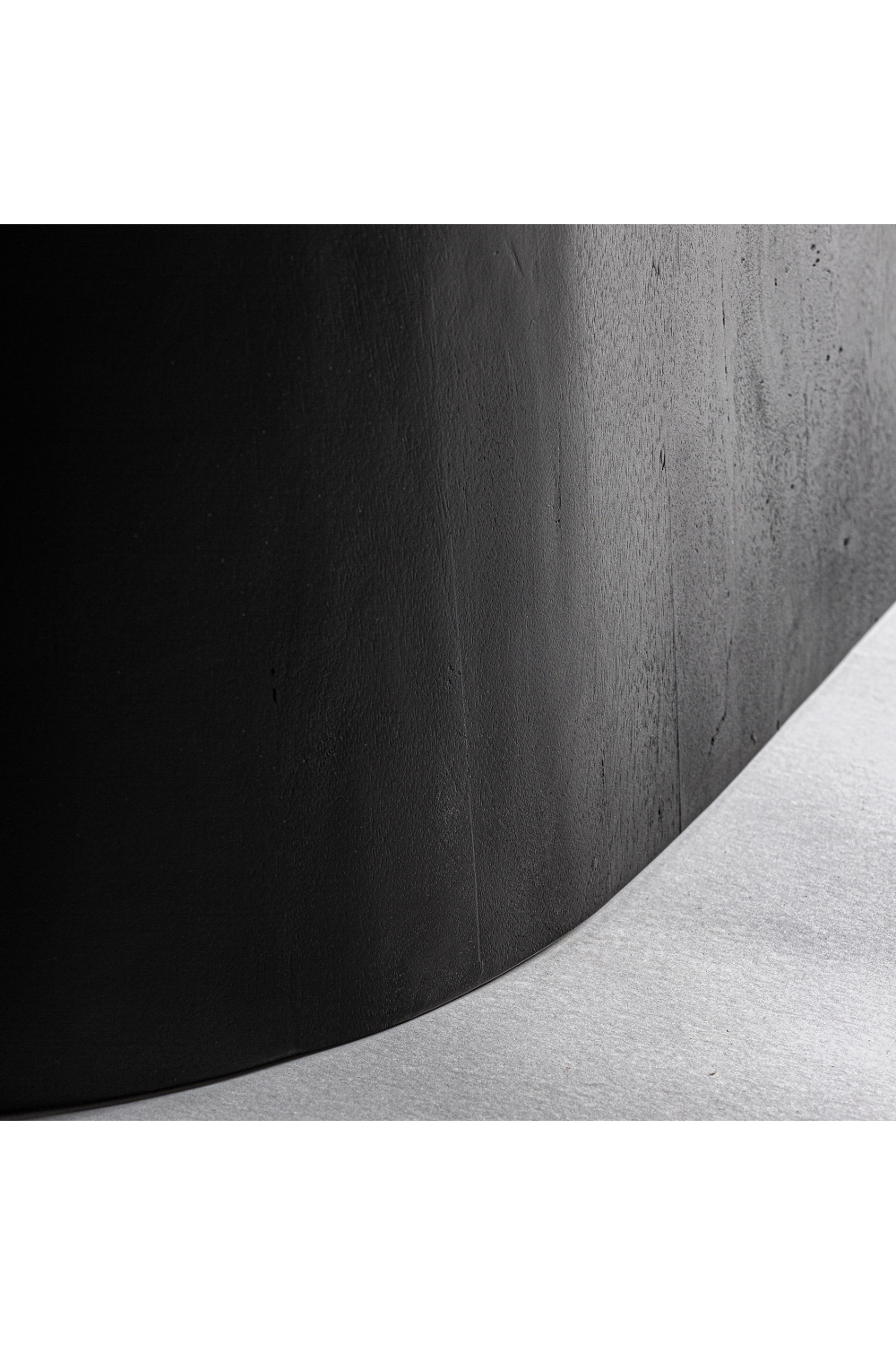   Black Mango Wood Dining Table | Oroa.com