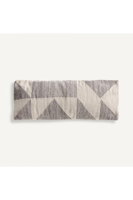   Geometric Patterned Rectangular Cushion | Oroa.com