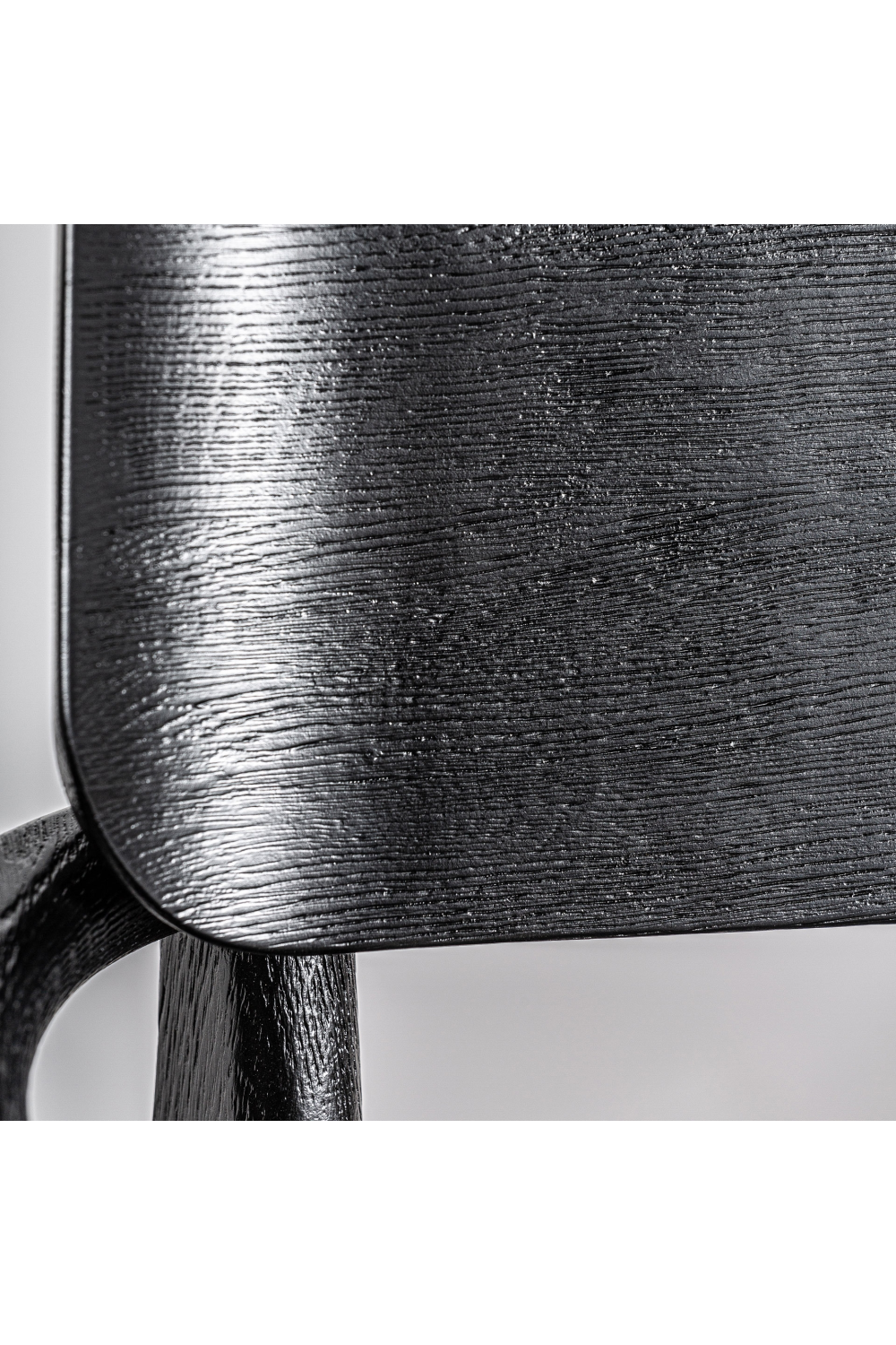   Black Oak Accent Chair | Oroa.com