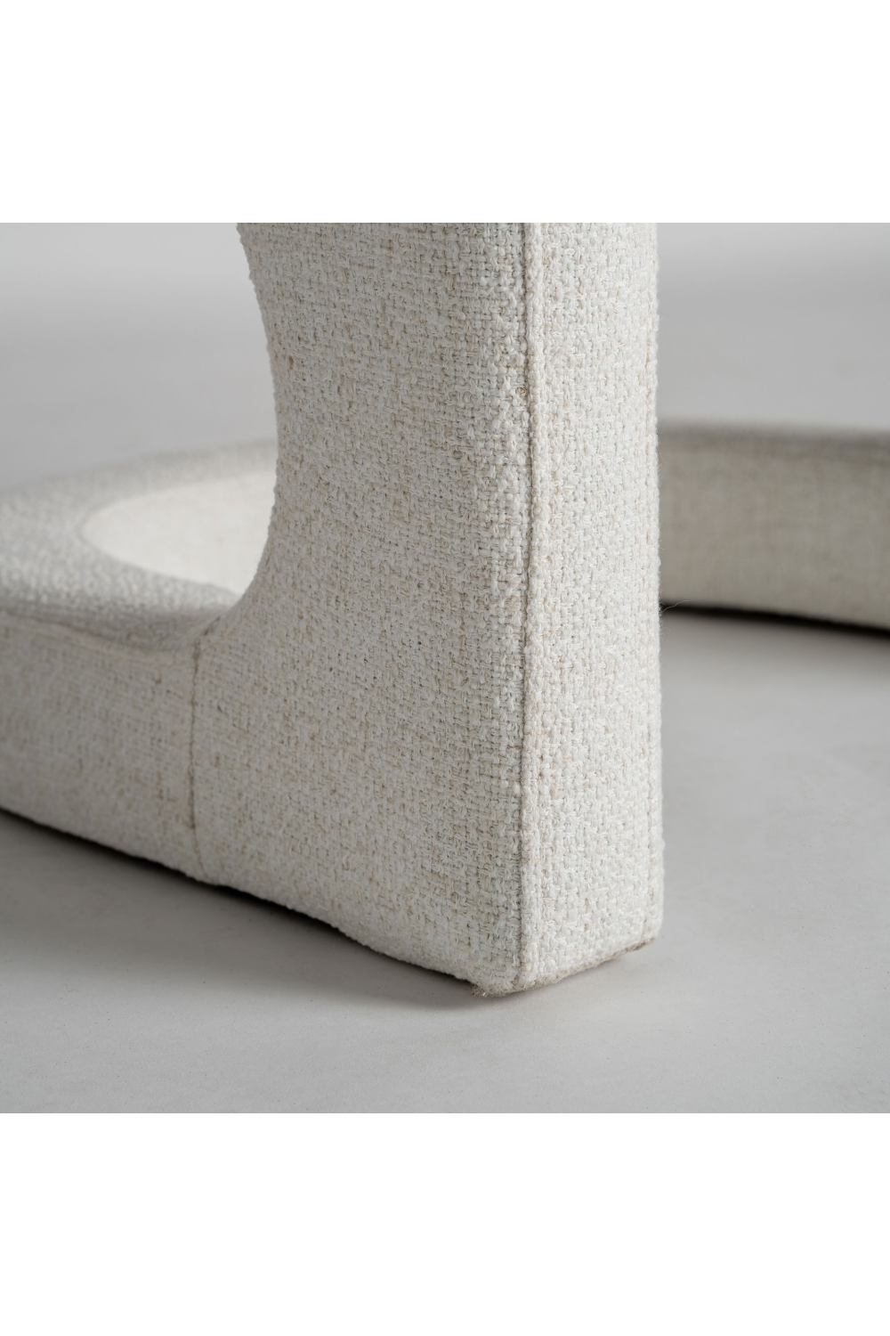   White Art Deco 2-Seater Armchair | Oroa.com