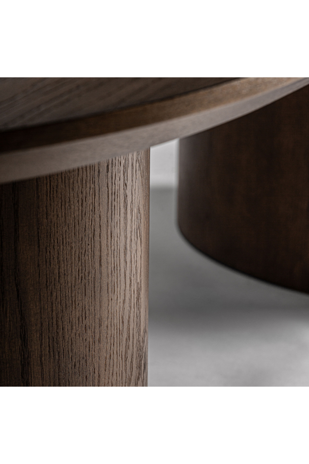  Brown Oak Dining Table | Oroa.com