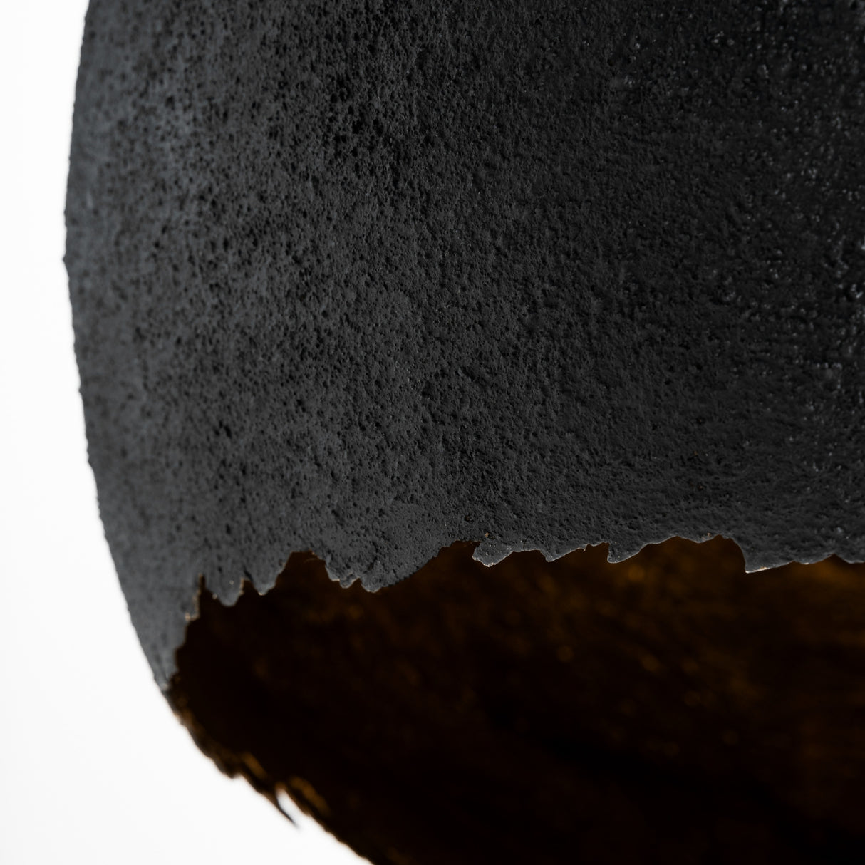   Black Rounded Pendant Lamp | Oroa.com