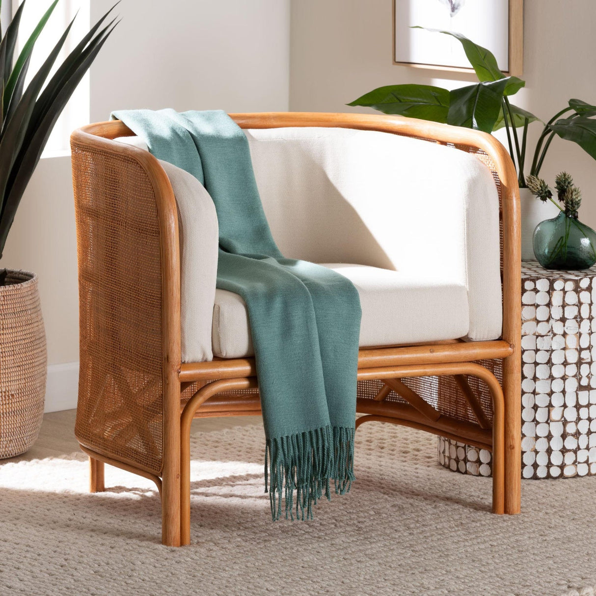   Modern European furniture - Curved Woven Rattan Accent Chair - www.oroa.com | Oroa.com