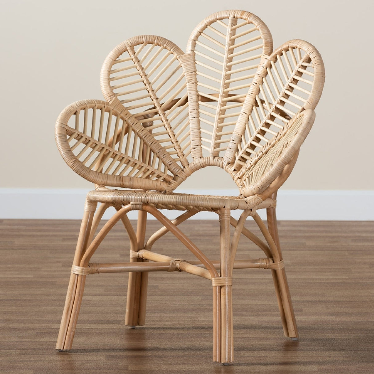   Modern European furniture - Flower Inspired Rattan Accent Chair - www.oroa.com | Oroa.com