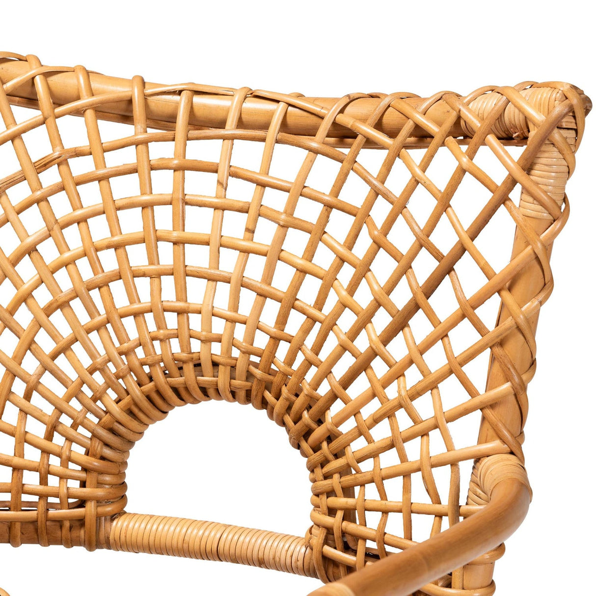  Modern European furniture - Curved Seat Rattan Accent Chair - www.oroa.com | Oroa.com