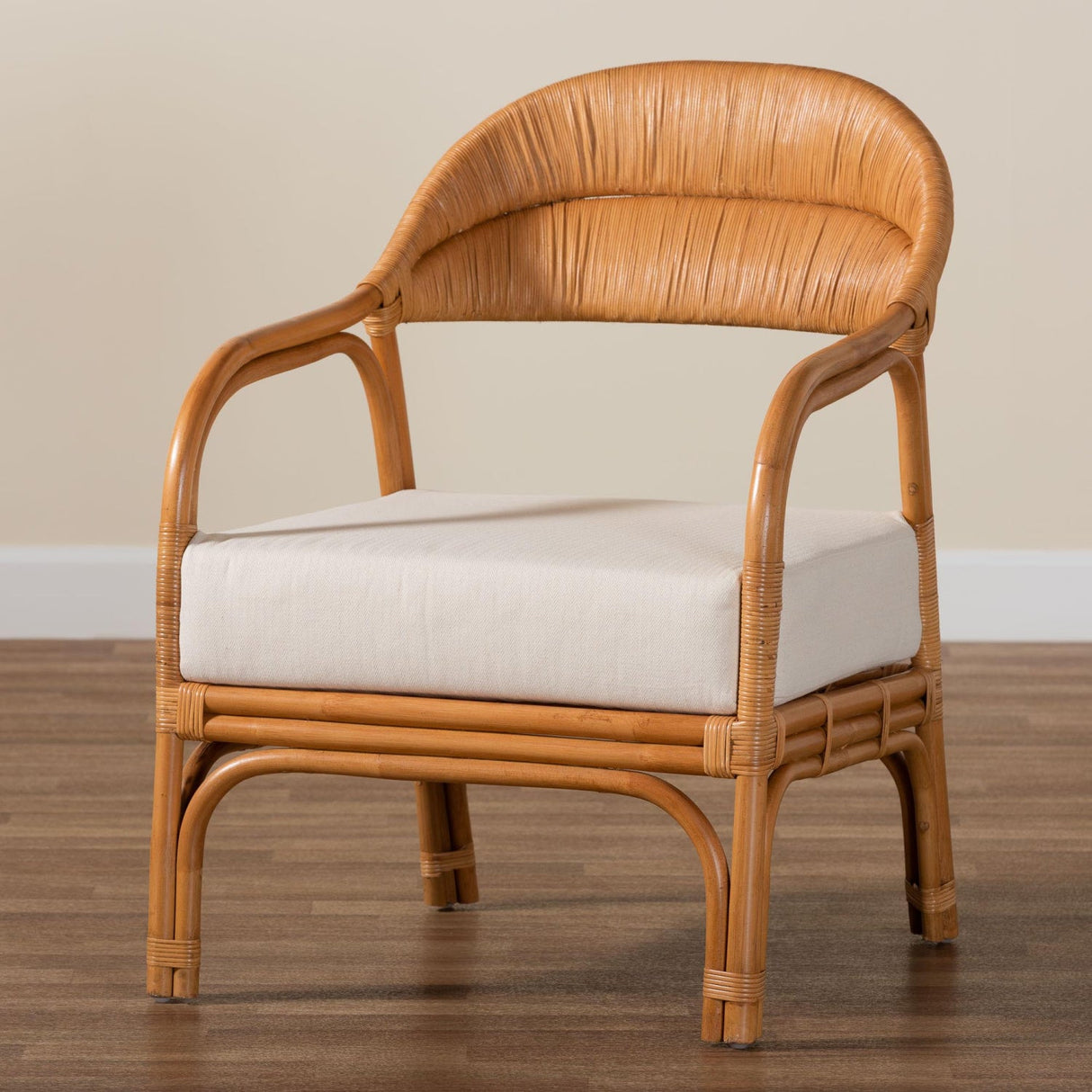   Modern European furniture - Cushioned Seat Rattan Accent Chair - www.oroa.com | Oroa.com