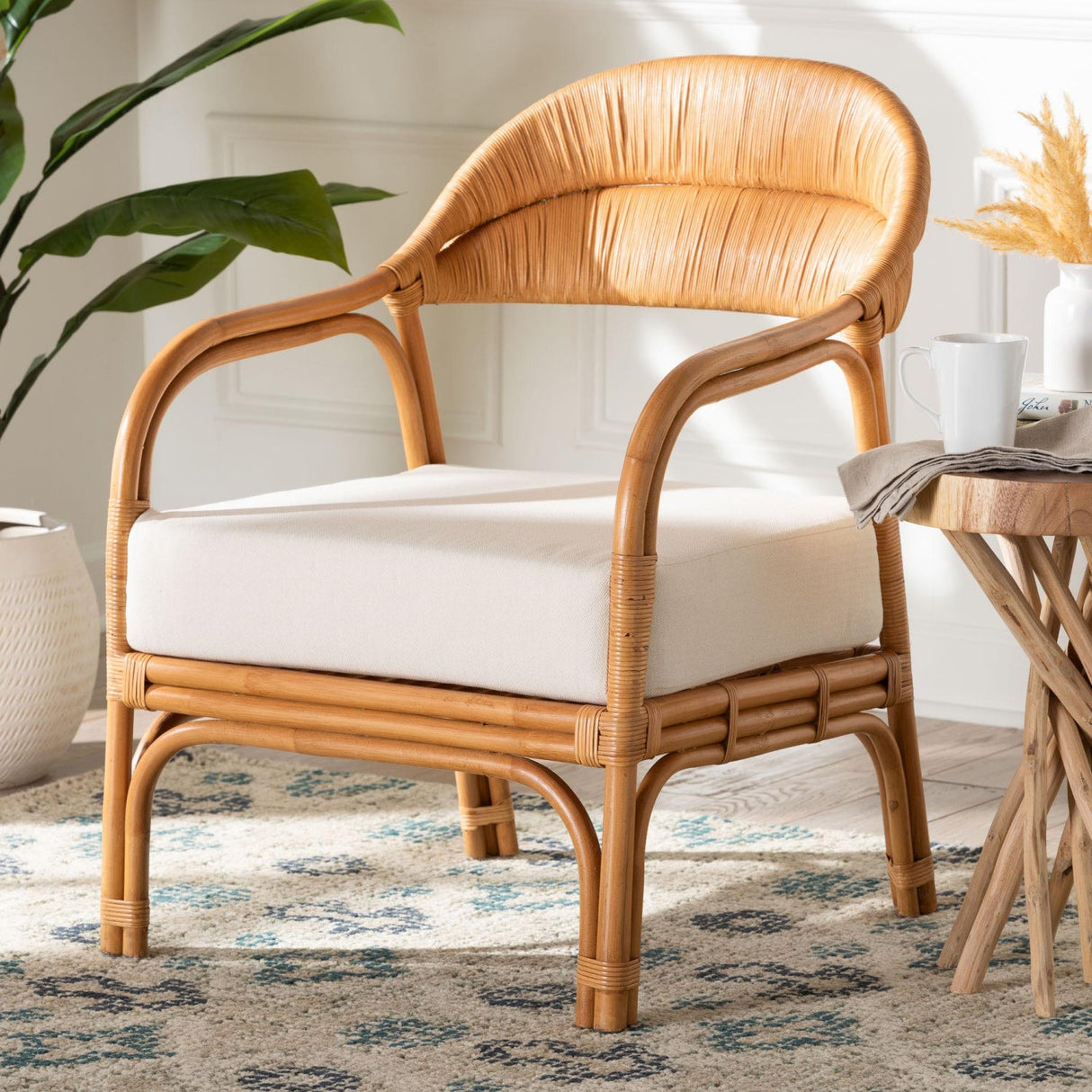   Modern European furniture - Cushioned Seat Rattan Accent Chair - www.oroa.com | Oroa.com