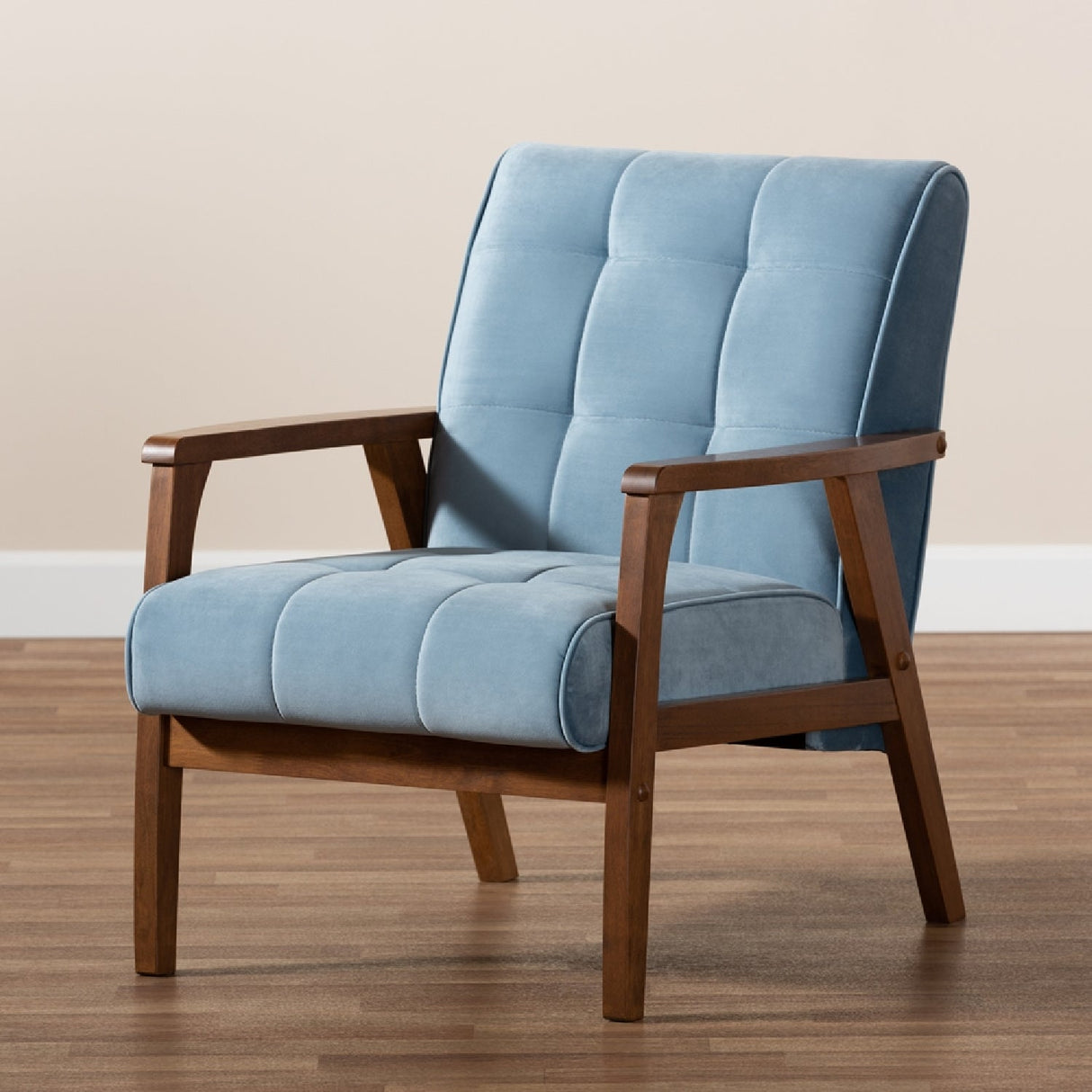   Modern European furniture - Tufted Velvet Accent Chair - www.oroa.com | Oroa.com