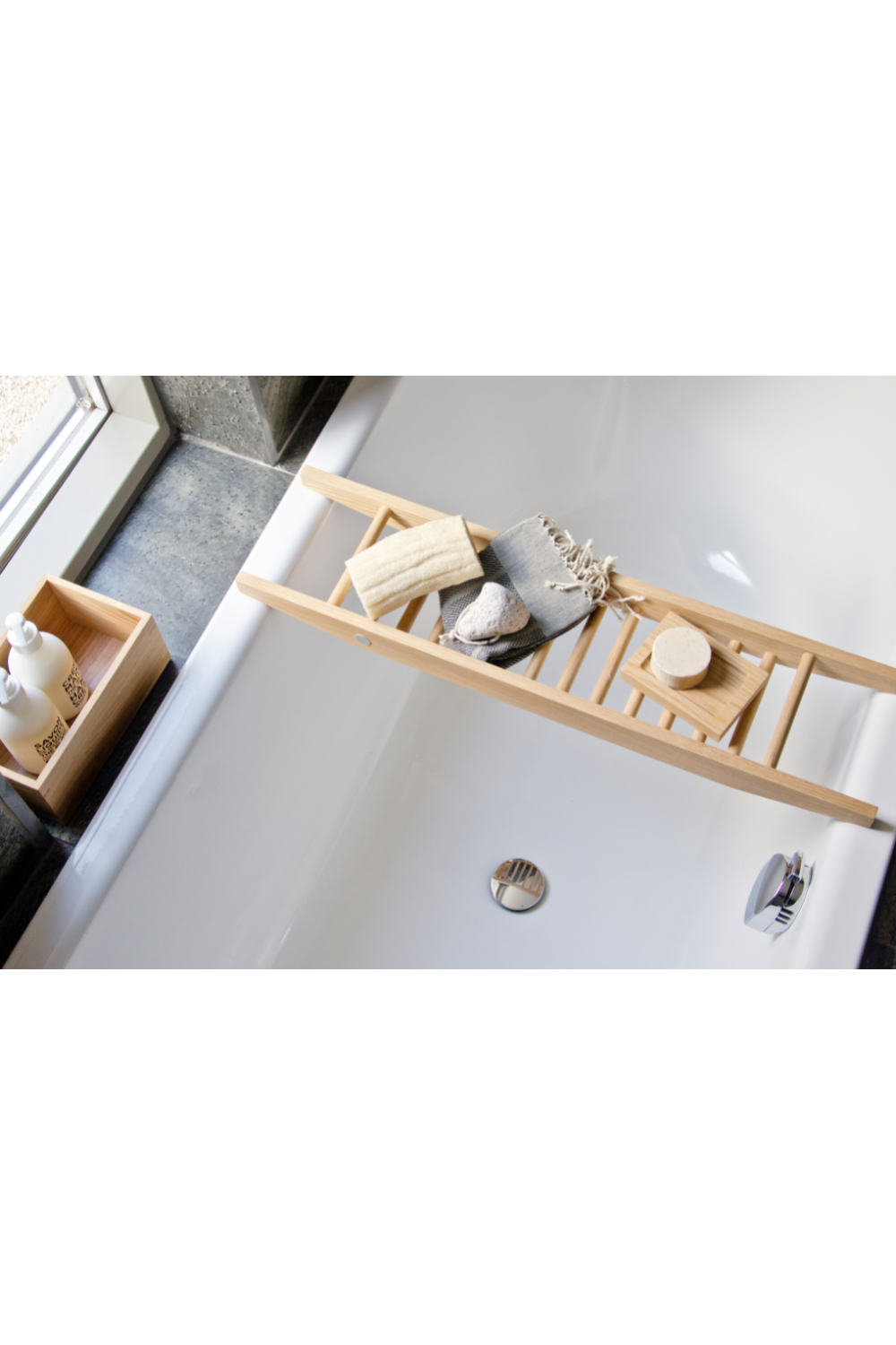   Rectangular Oak Soap Dish | Oroa.com