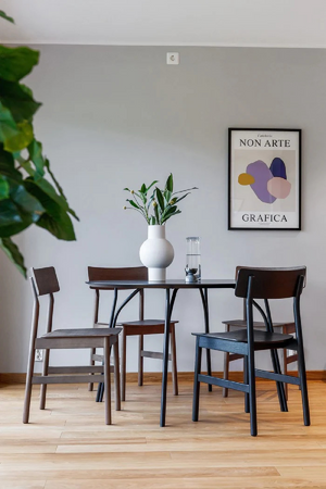   Minimalist Round Dining Table M | Oroa.com