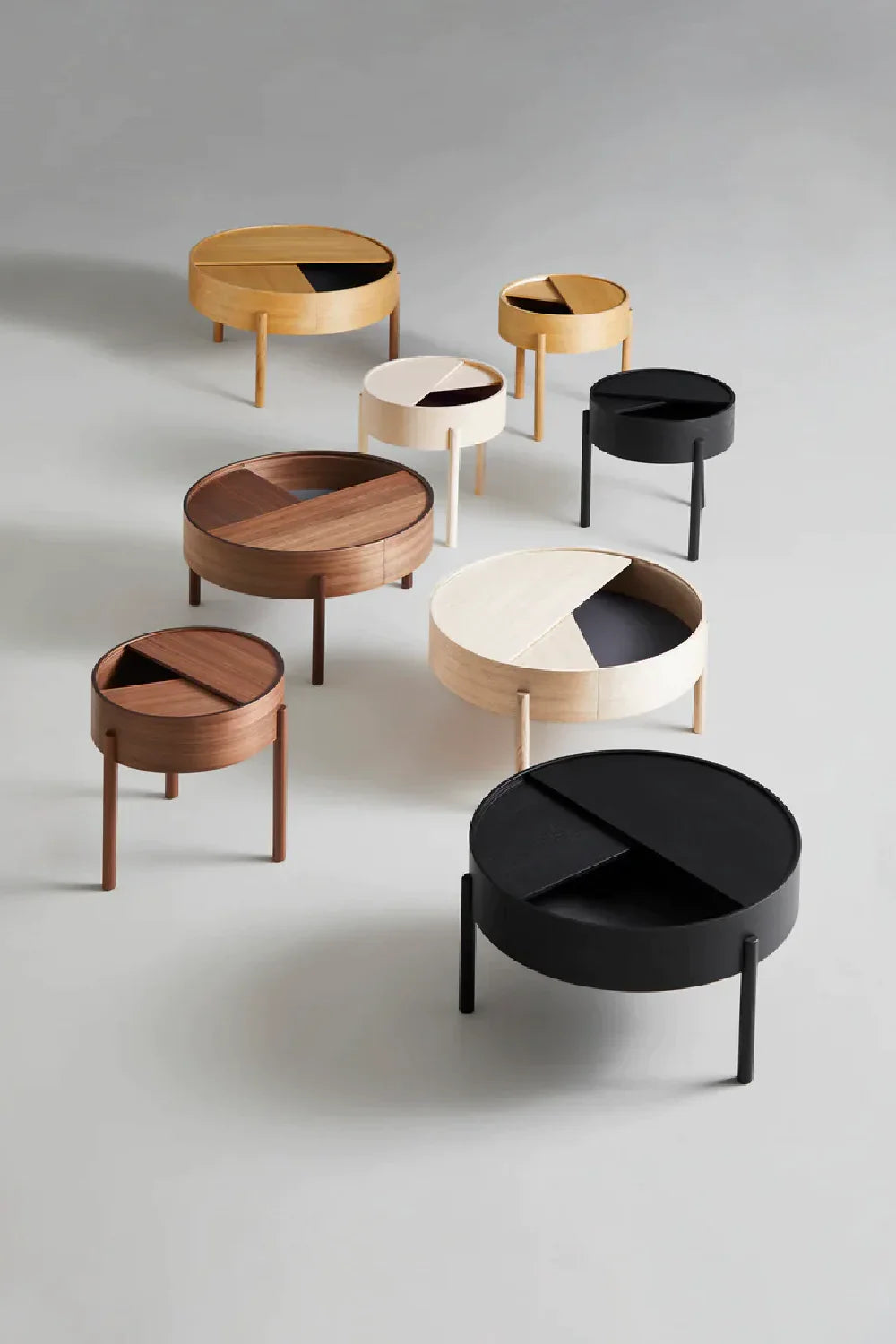   Contemporary Round Side Table | Oroa.com