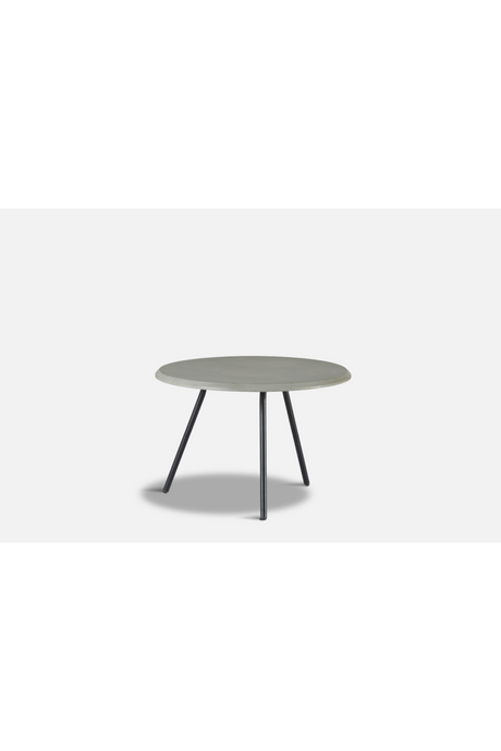   Concrete Tripod Coffee Table | Oroa.com