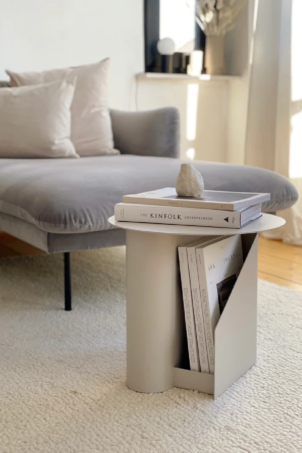   Metal Modern Side Table | Oroa.com