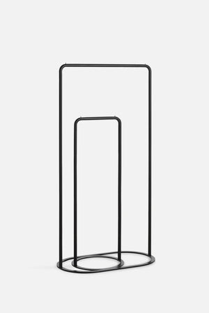   Black Metal Clothing Rack | Oroa.com
