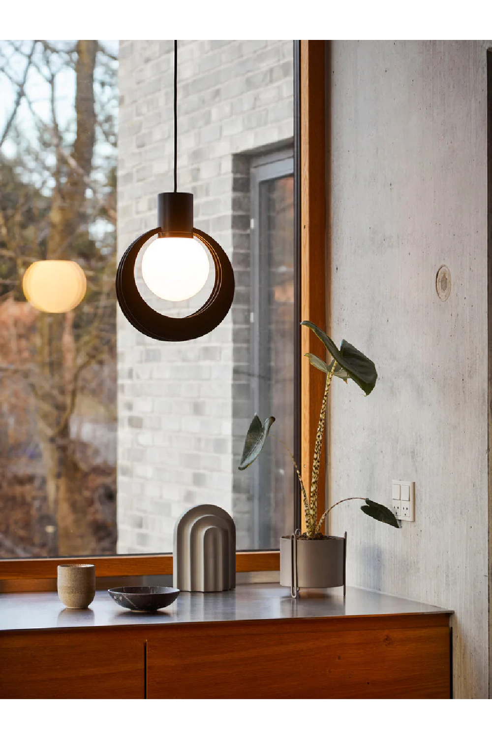  Modern Architectural Pendant Lamp M | Oroa.com