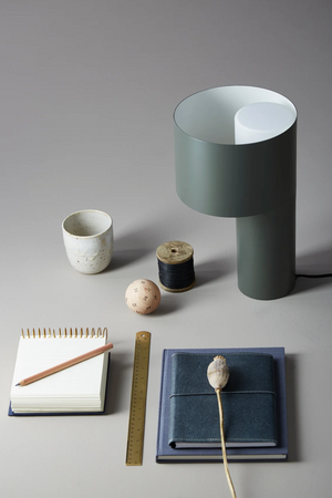   Graphical Modern Table Lamp | Oroa.com