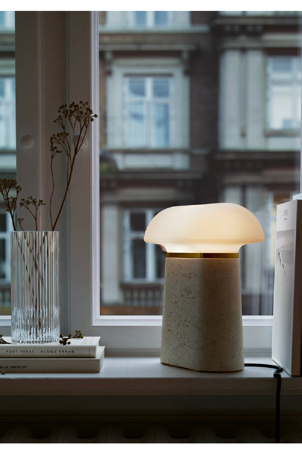   Glass Shade Table Lamp | Oroa.com