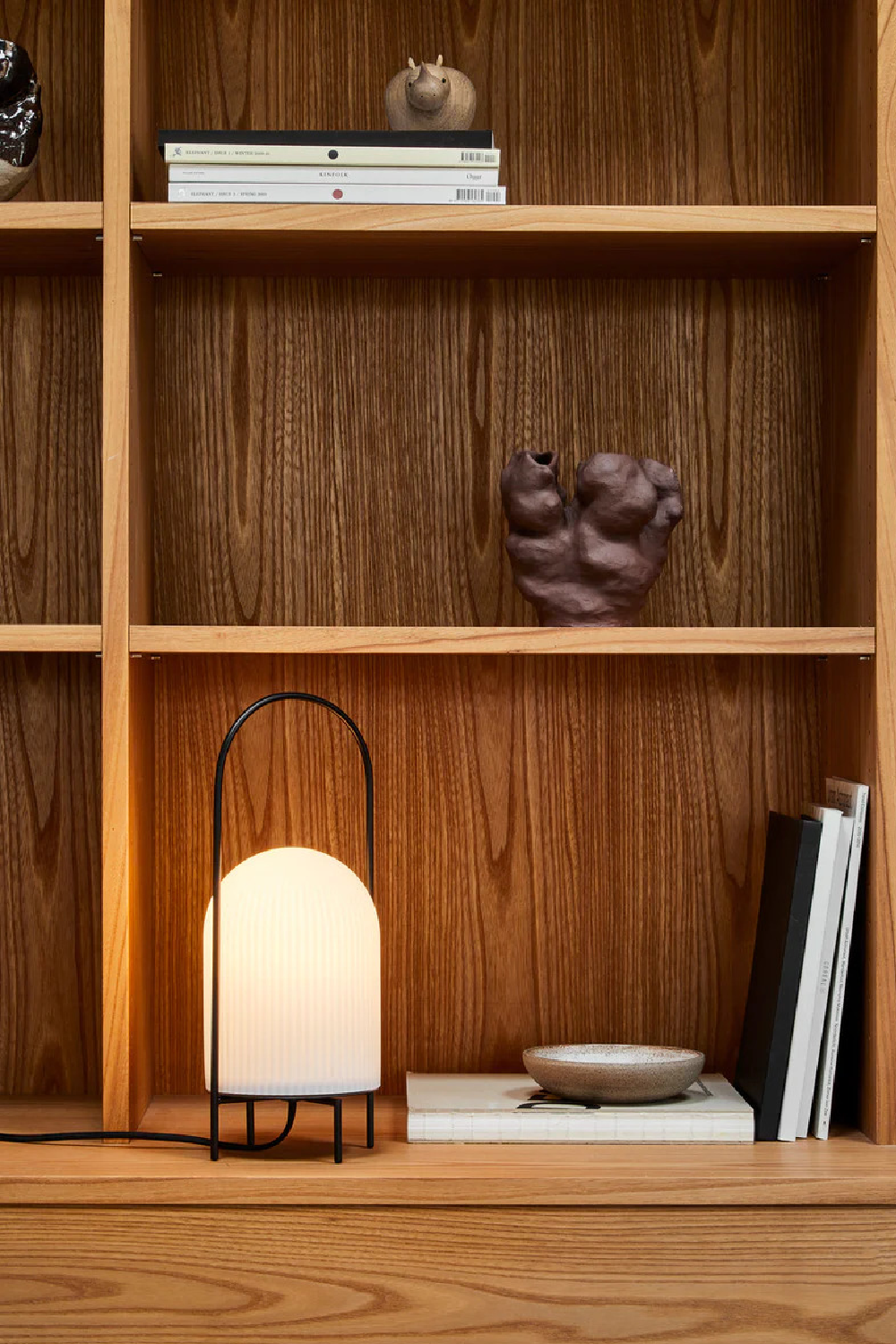   White Glass Contemporary Table Lamp | Oroa.com