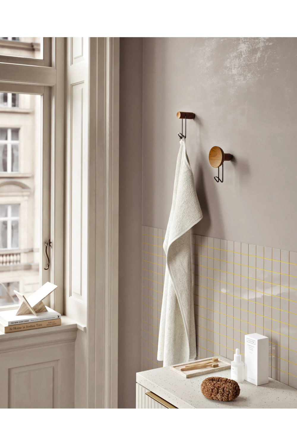   Minimalist Hook Wall Hanger L | Oroa.com