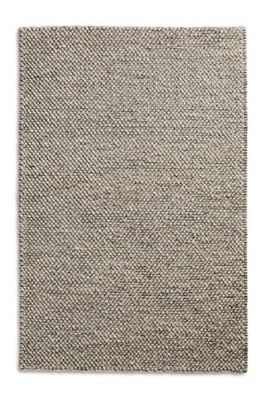   Wool Blend Area Rug 5'5 x 8 | Oroa.com