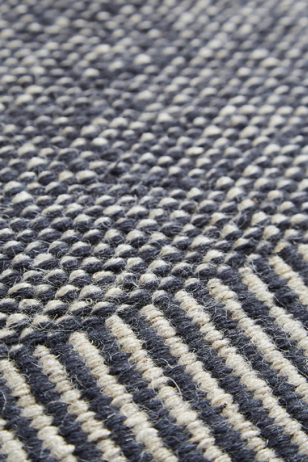   Gray Woven Area Rug | Oroa.com