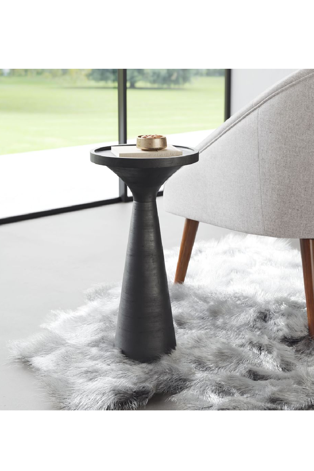  Black Minimalist Wooden Side Table | Oroa.com