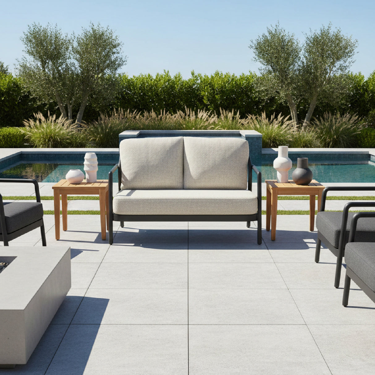   Aluminum Framed Outdoor Loveseat | Oroa.com