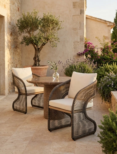 Outdoor Lounge Chairs