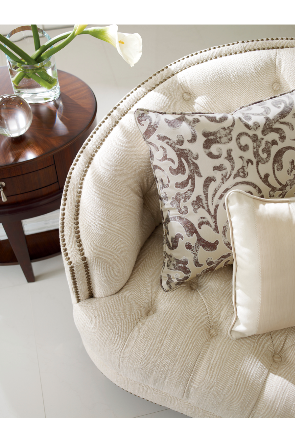   Button-Tufted Sofa | Oroa.com