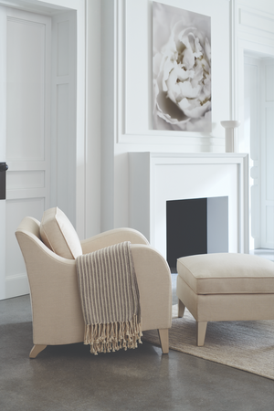   Sloping Arm Lounge Chair | Oroa.com