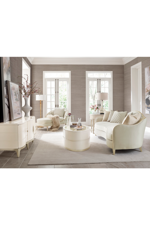   Oval White Cocktail Table | Oroa.com