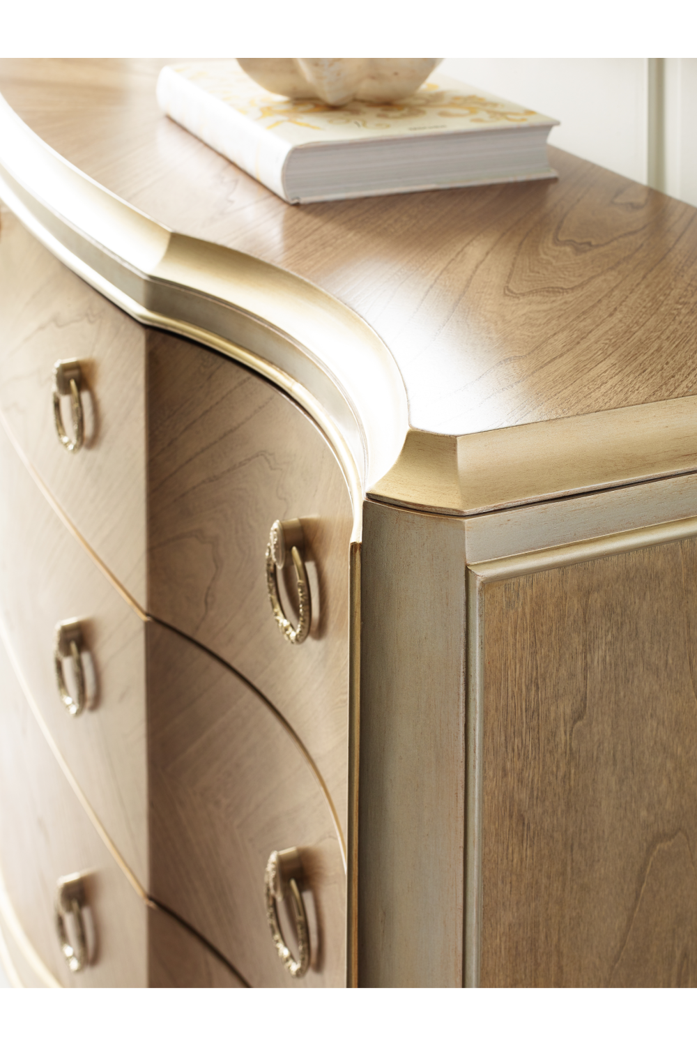   Mid-Century Modern Dresser | Oroa.com