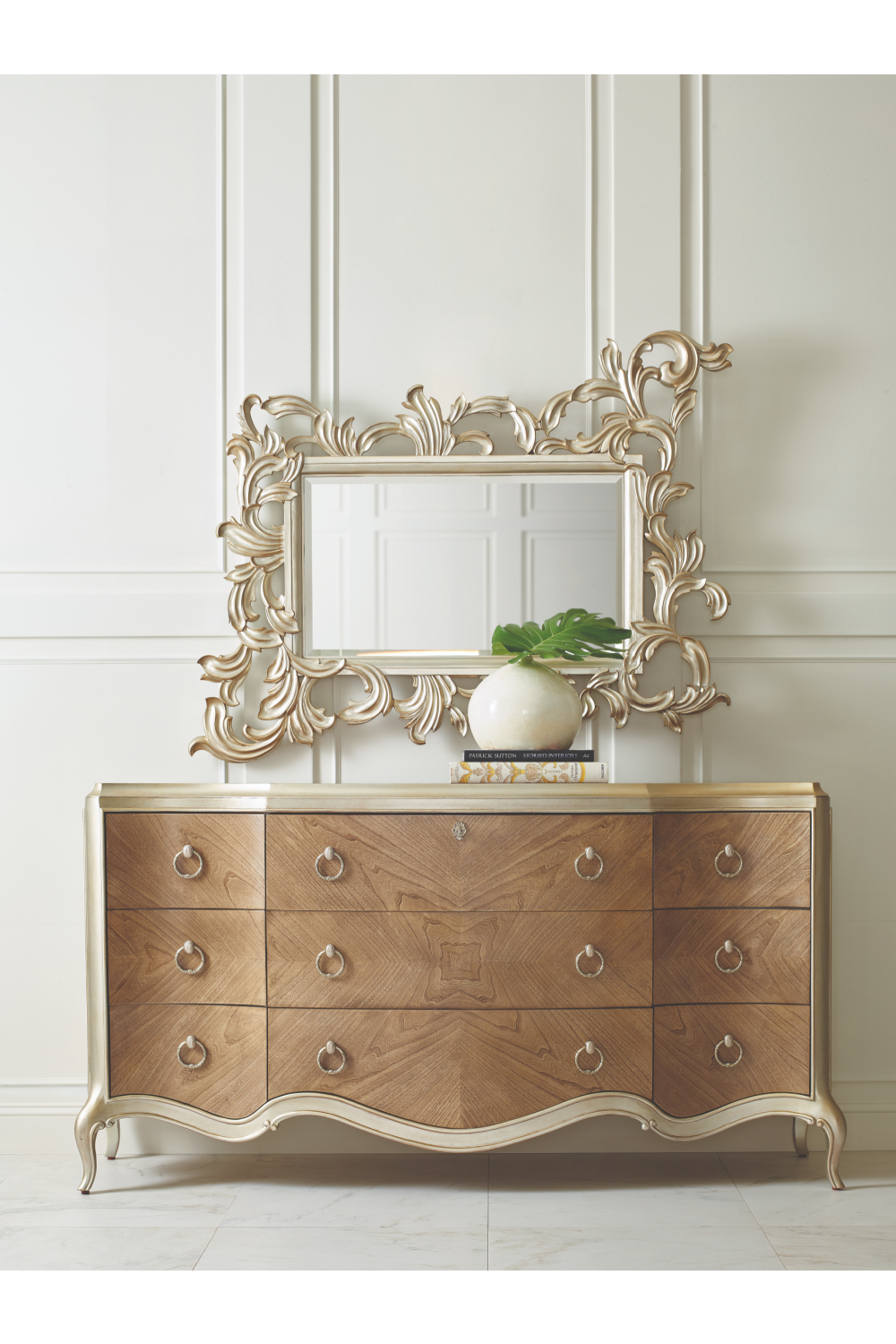   Mid-Century Modern Dresser | Oroa.com