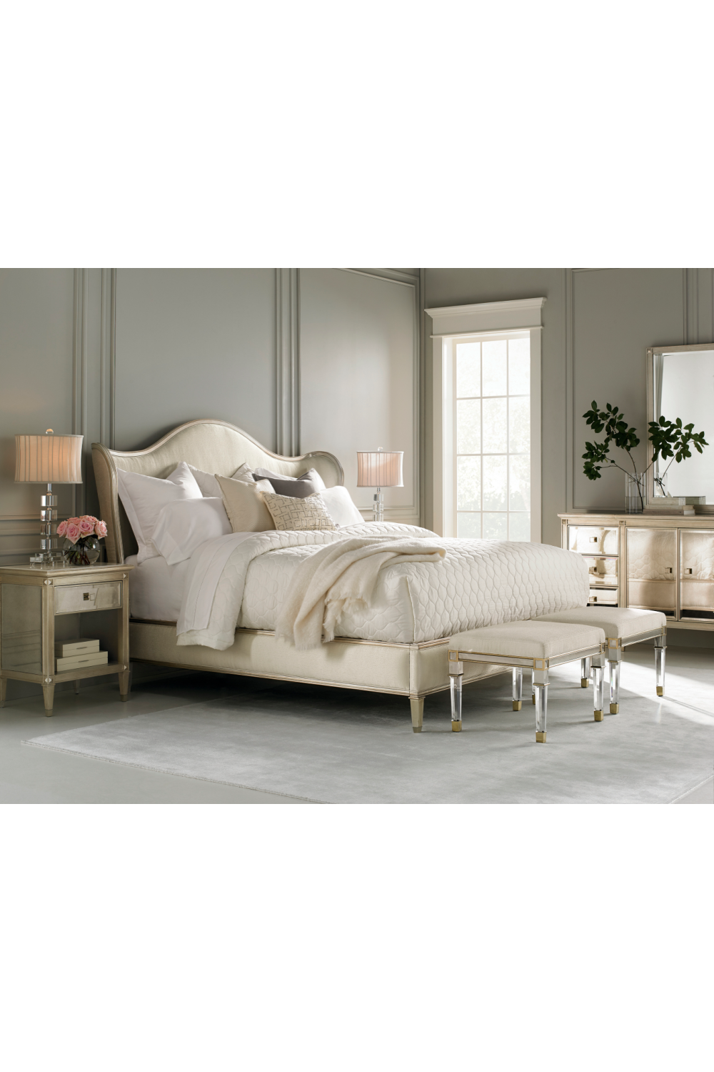   Bevelled Mirror Dresser | Oroa.com