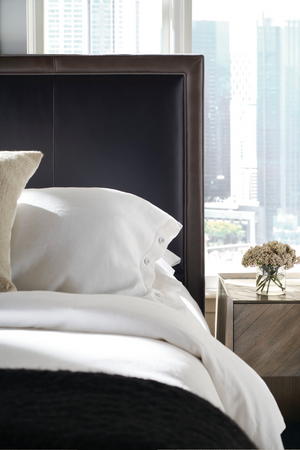   Modern Classic Cream Nightstand | Oroa.com