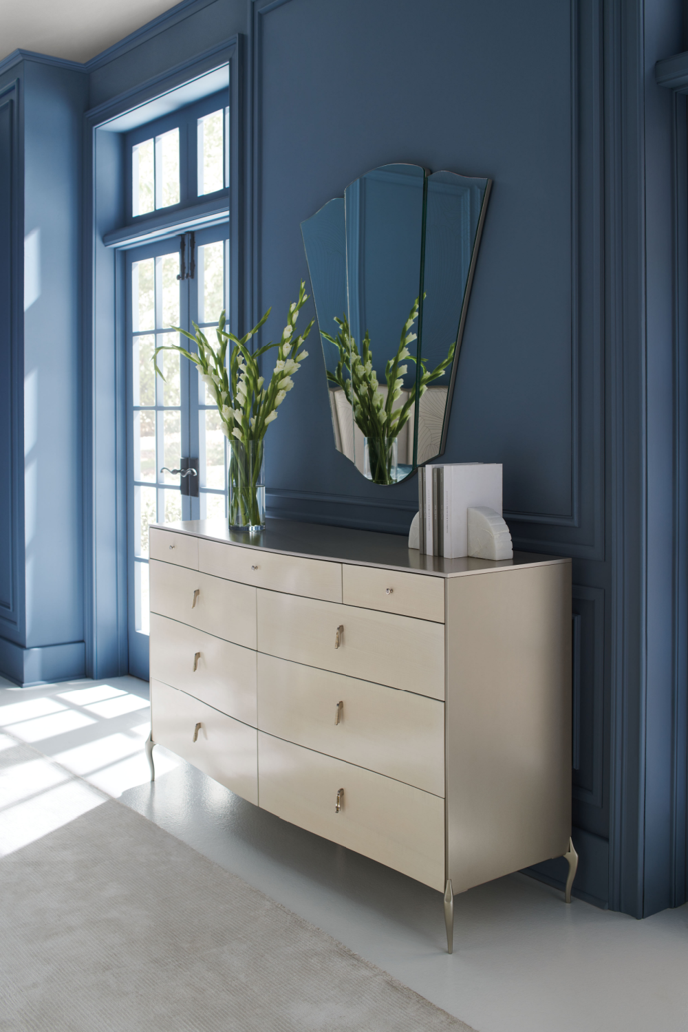   Cream Wooden Dresser | Oroa.com