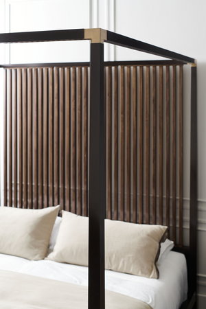   Brown Wooden Canopy Bed | Oroa.com