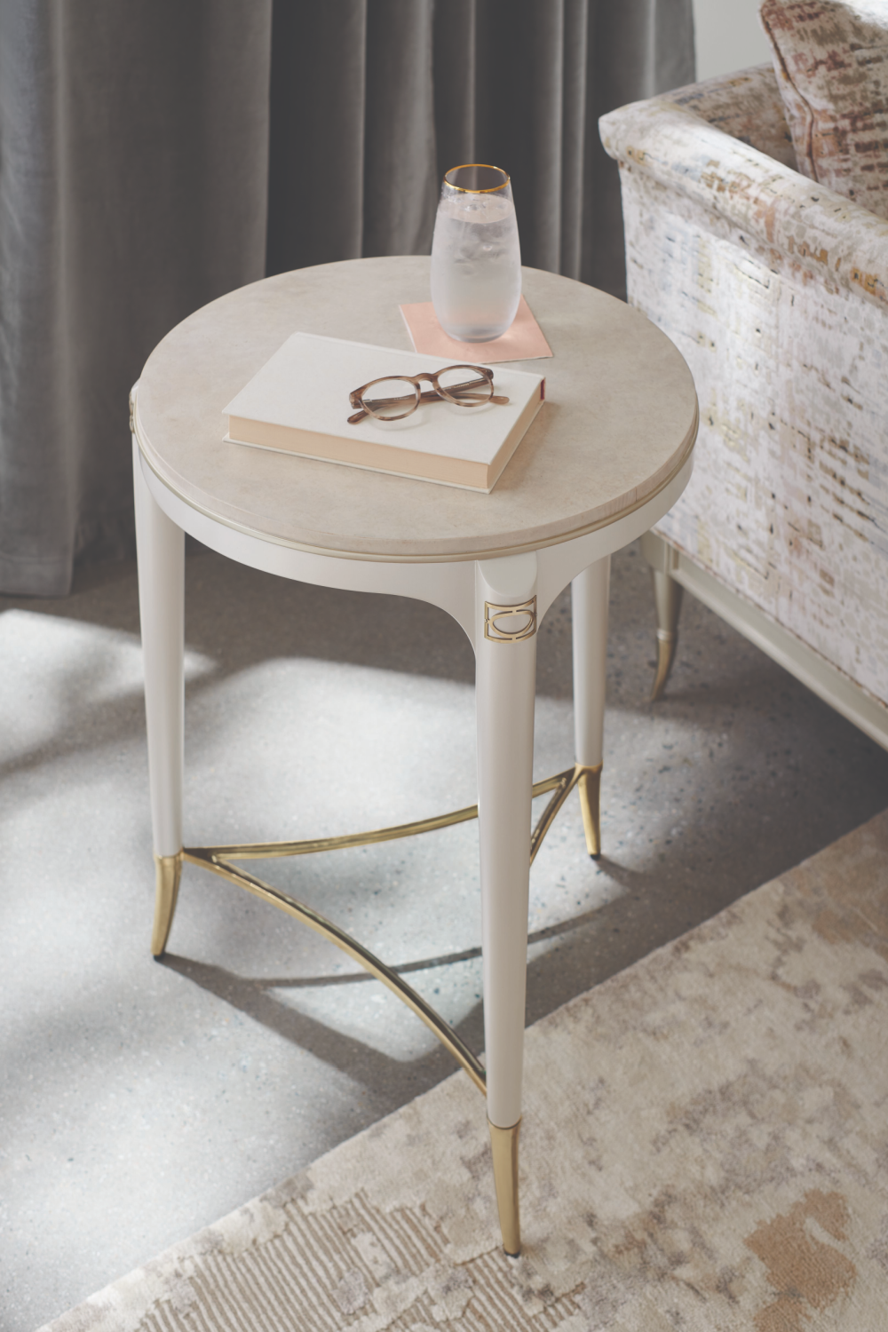   Cream Round Modern Side Table | Oroa.com