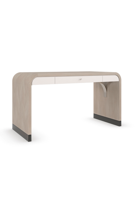   Herringbone Patterned Desk | Oroa.com