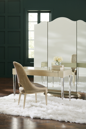   Cut-Out Back Dining Chair | Oroa.com