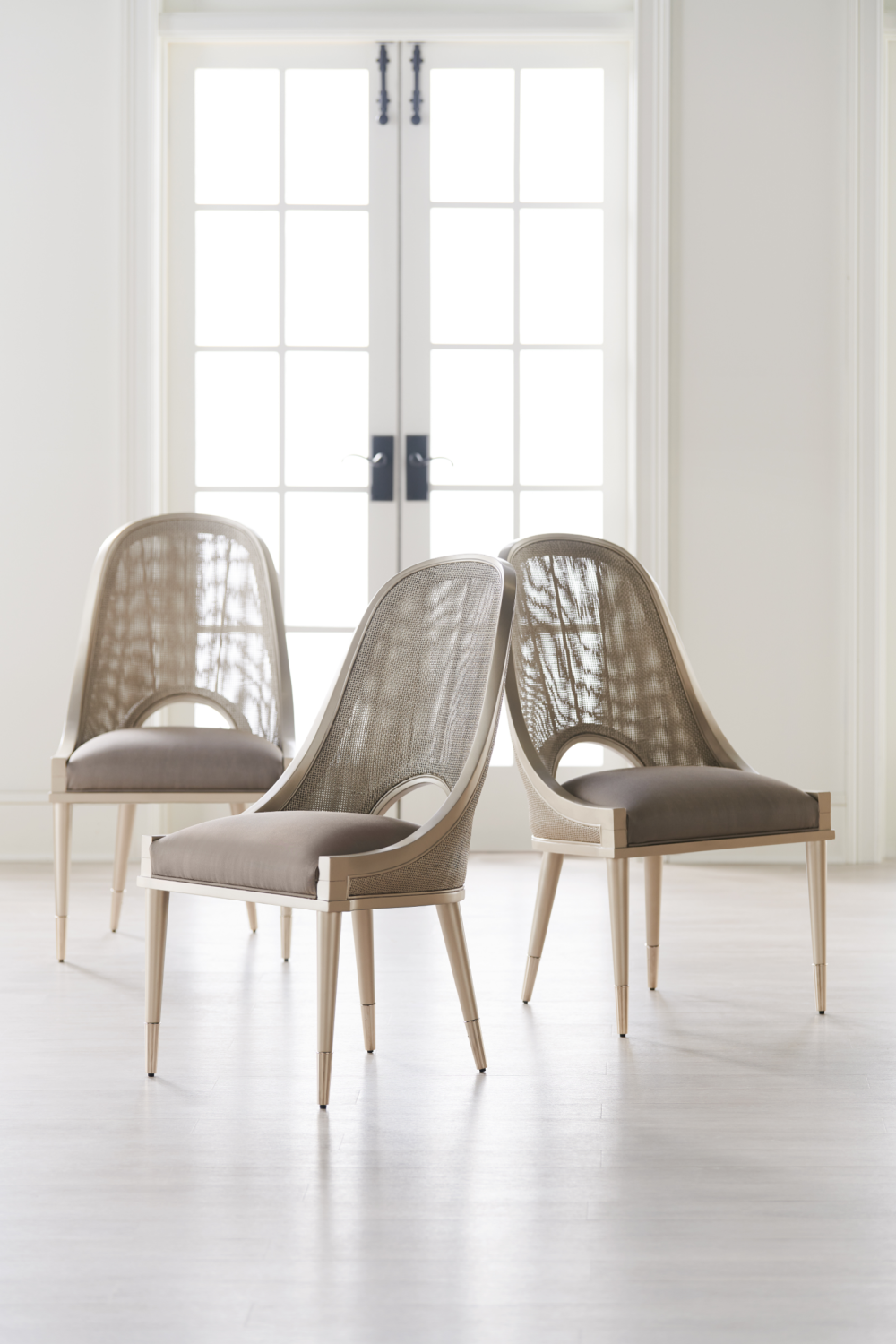   Cut-Out Back Dining Chair | Oroa.com