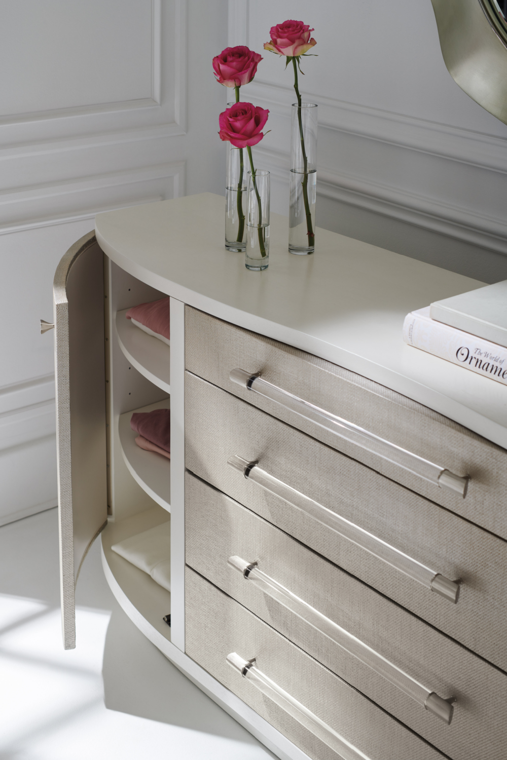   White Modern Dresser | Oroa.com