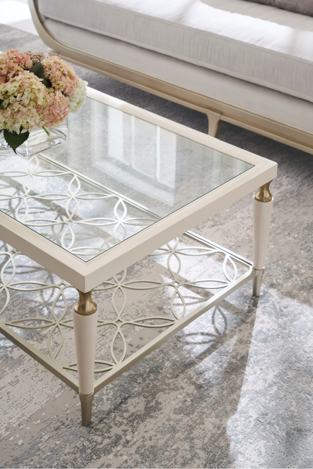   Glass Top Modern Cocktail Table | Oroa.com