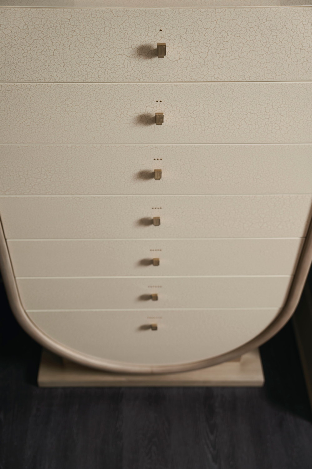   Modern Chest of Drawers | Oroa.com